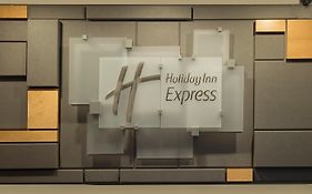 Holiday Inn Express San Antonio-Airport
